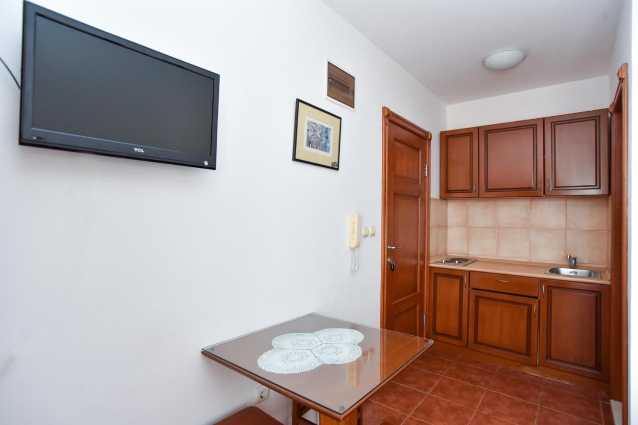 Idila Apartment *